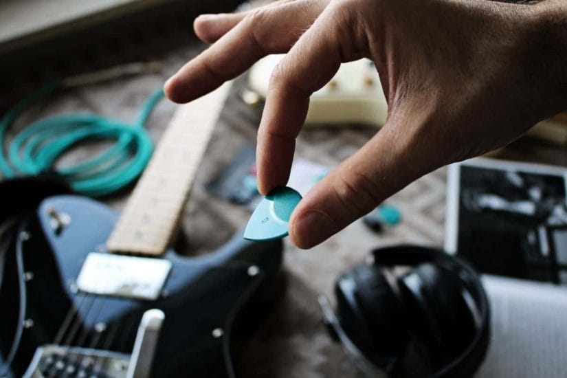 guitar pick